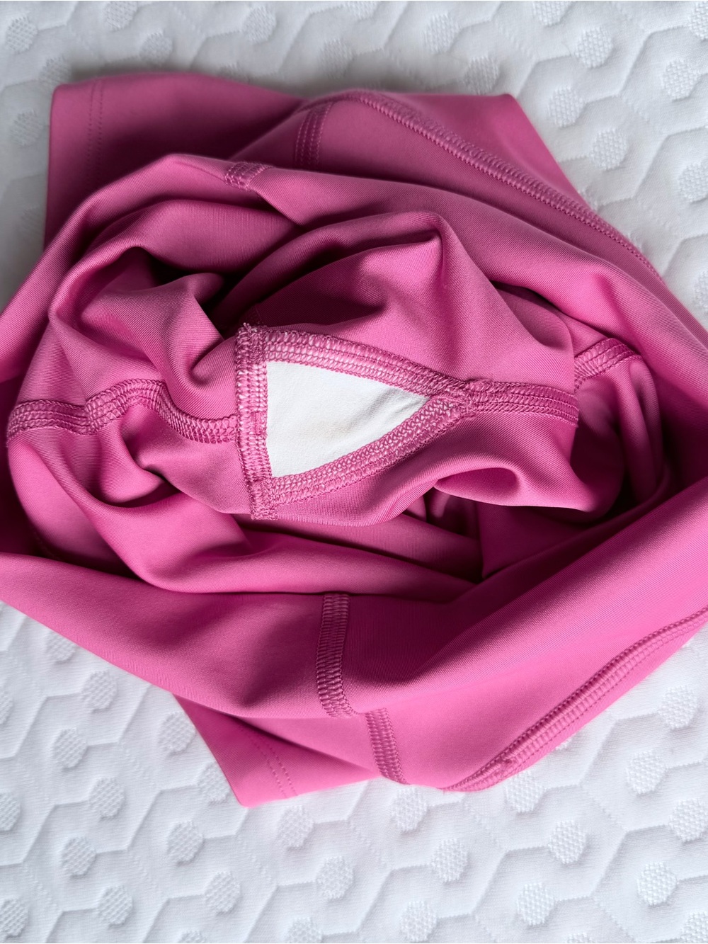 ALO Yoga High-Waist Bubblegum Pink Bike Shorts - Picture 3 of 3